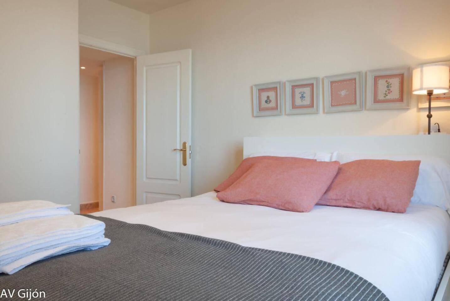 Av Aguado 44 Appartement Gijón Buitenkant foto