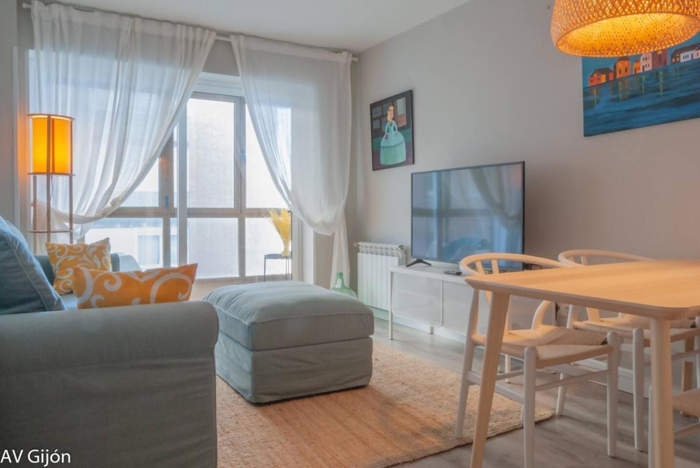Av Aguado 44 Appartement Gijón Buitenkant foto